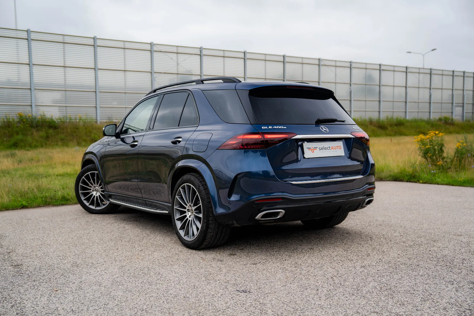 Mercedes-Benz GLE (2023) — zdjęcie 4