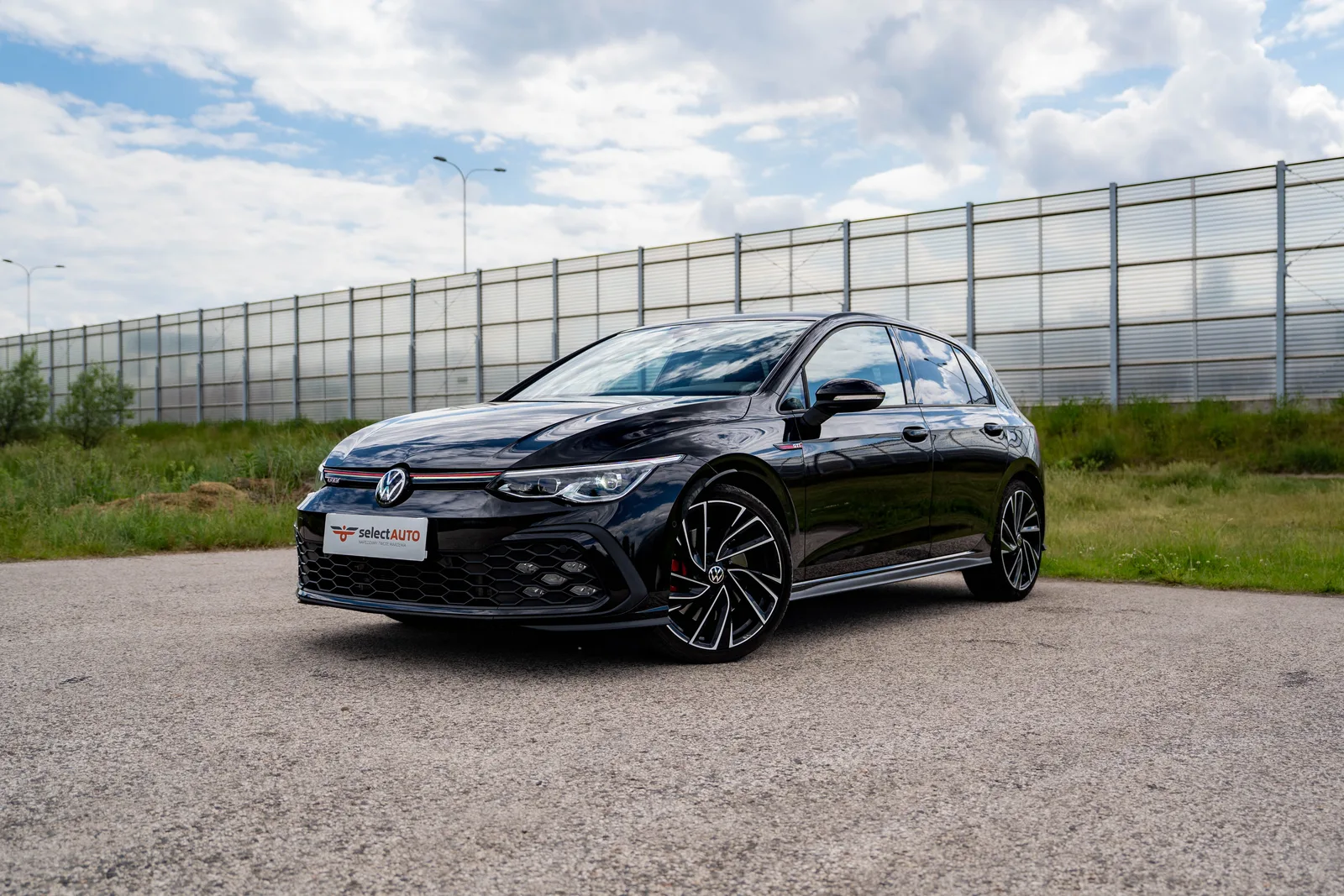 Volkswagen Golf zdjęcie 1