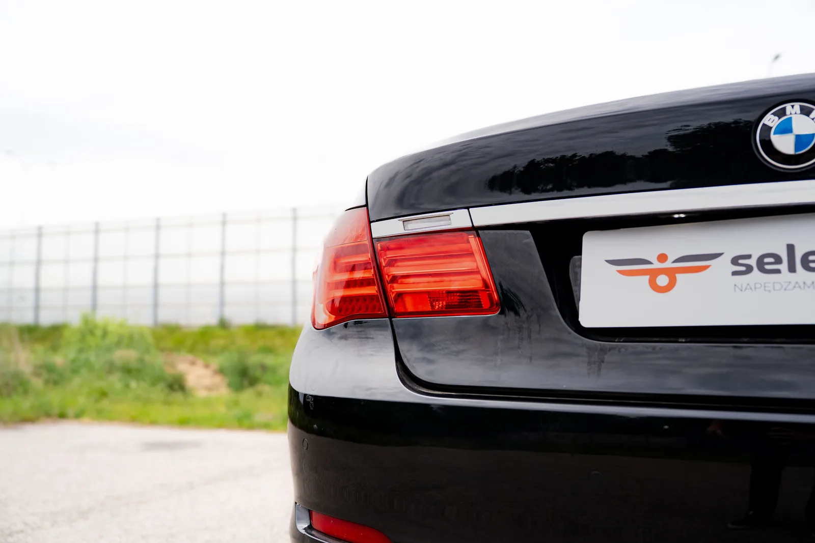 BMW Seria 7 zdjęcie 13