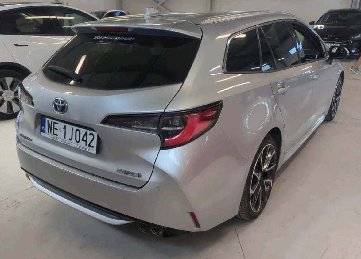 Toyota Corolla (2020) — zdjęcie 4