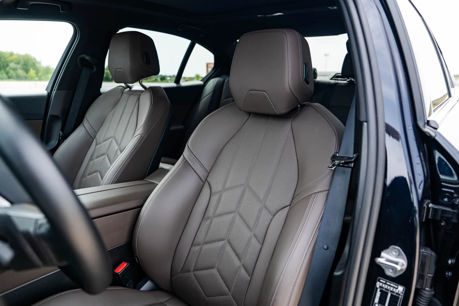 BMW Seria 5 zdjęcie 25