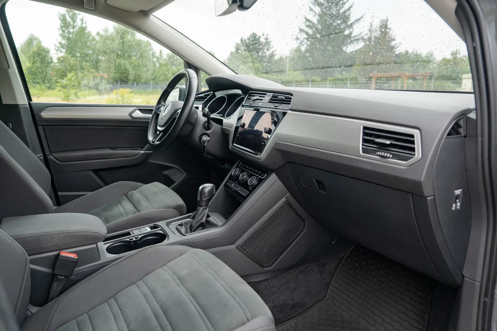 Volkswagen Touran zdjęcie 22