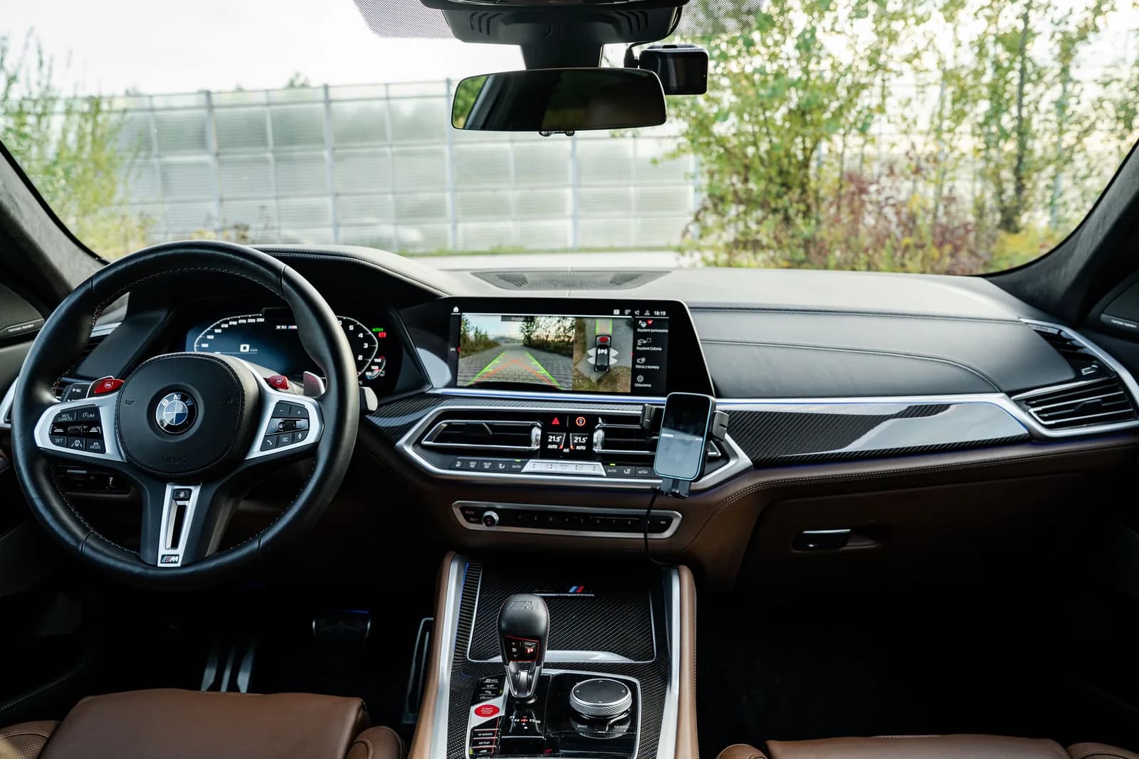 BMW X6 zdjęcie 19