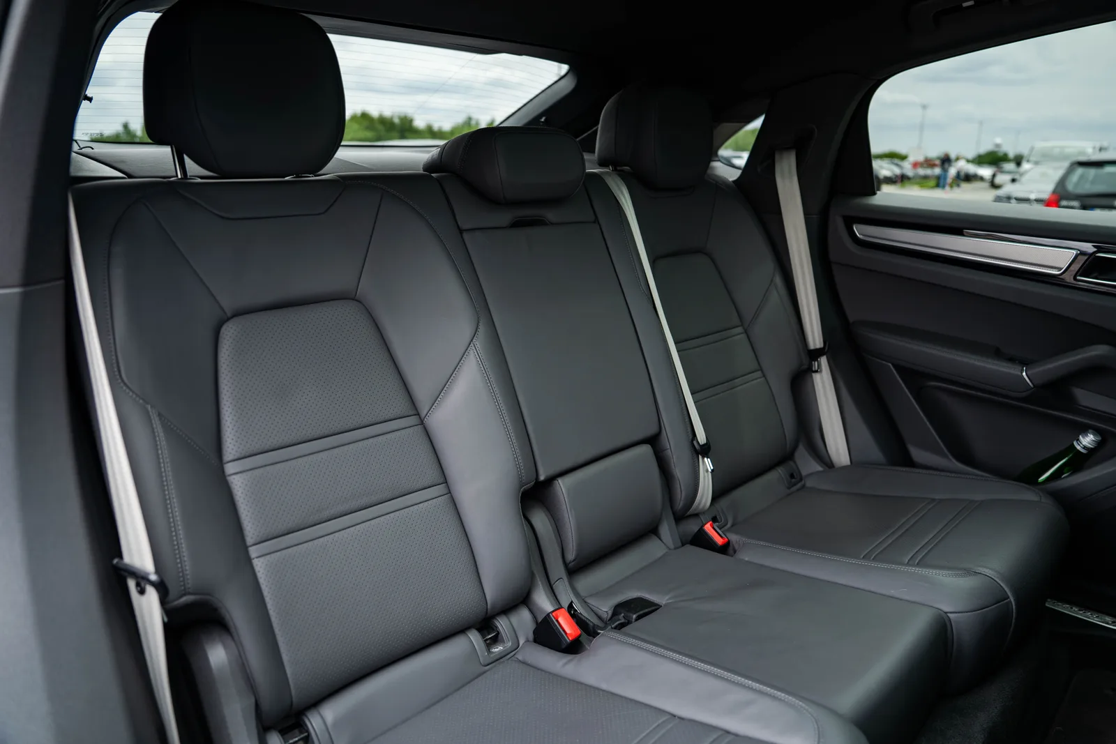 Porsche Cayenne zdjęcie 25