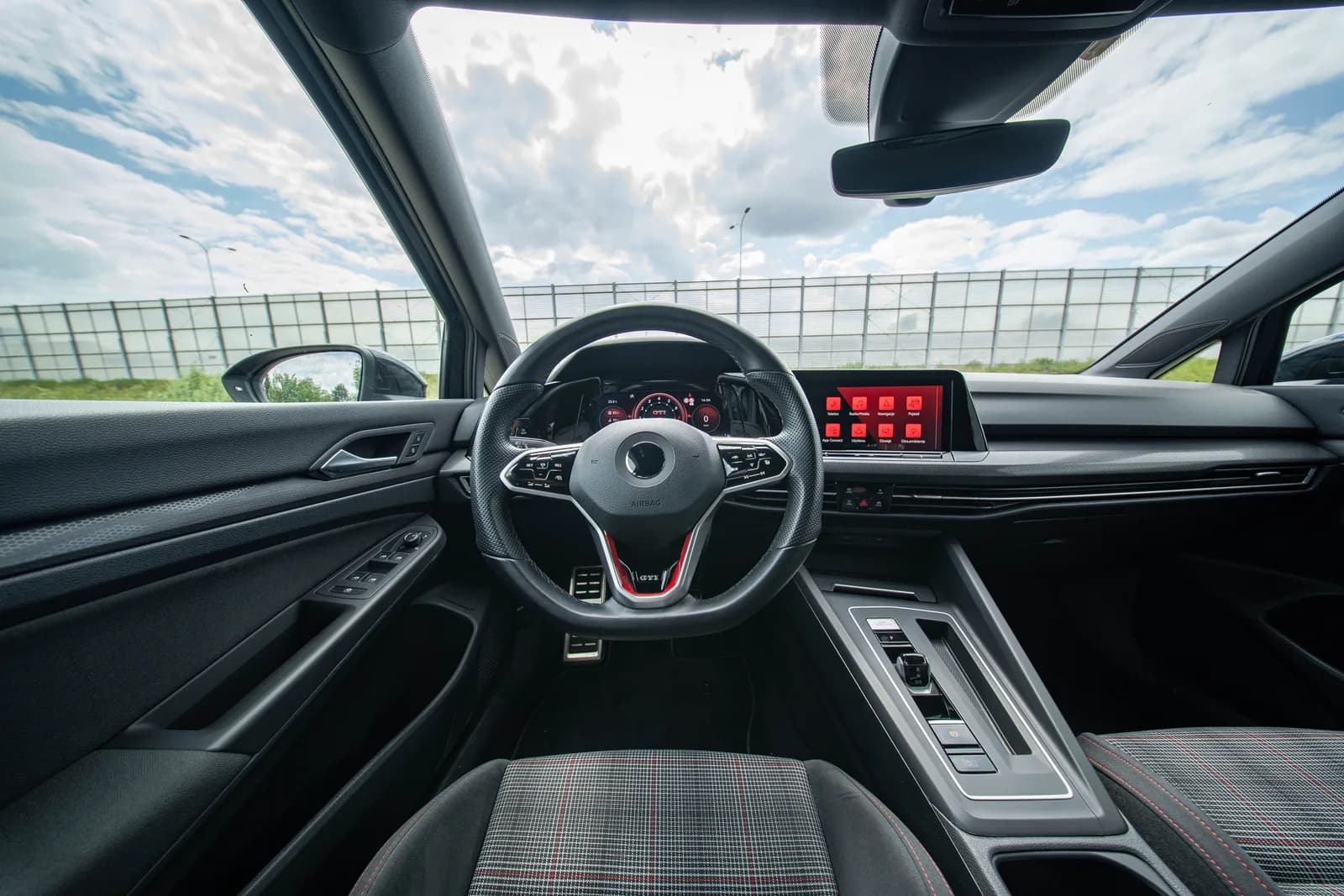 Volkswagen Golf zdjęcie 18