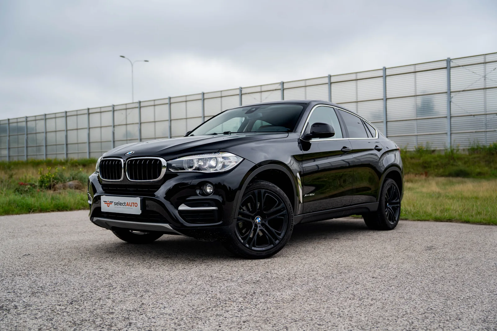 BMW X6 zdjęcie 1