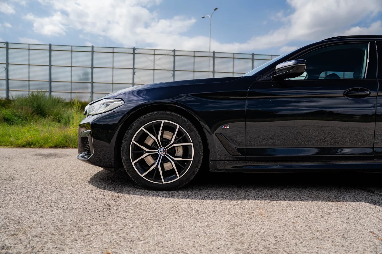 BMW Seria 5 zdjęcie 11