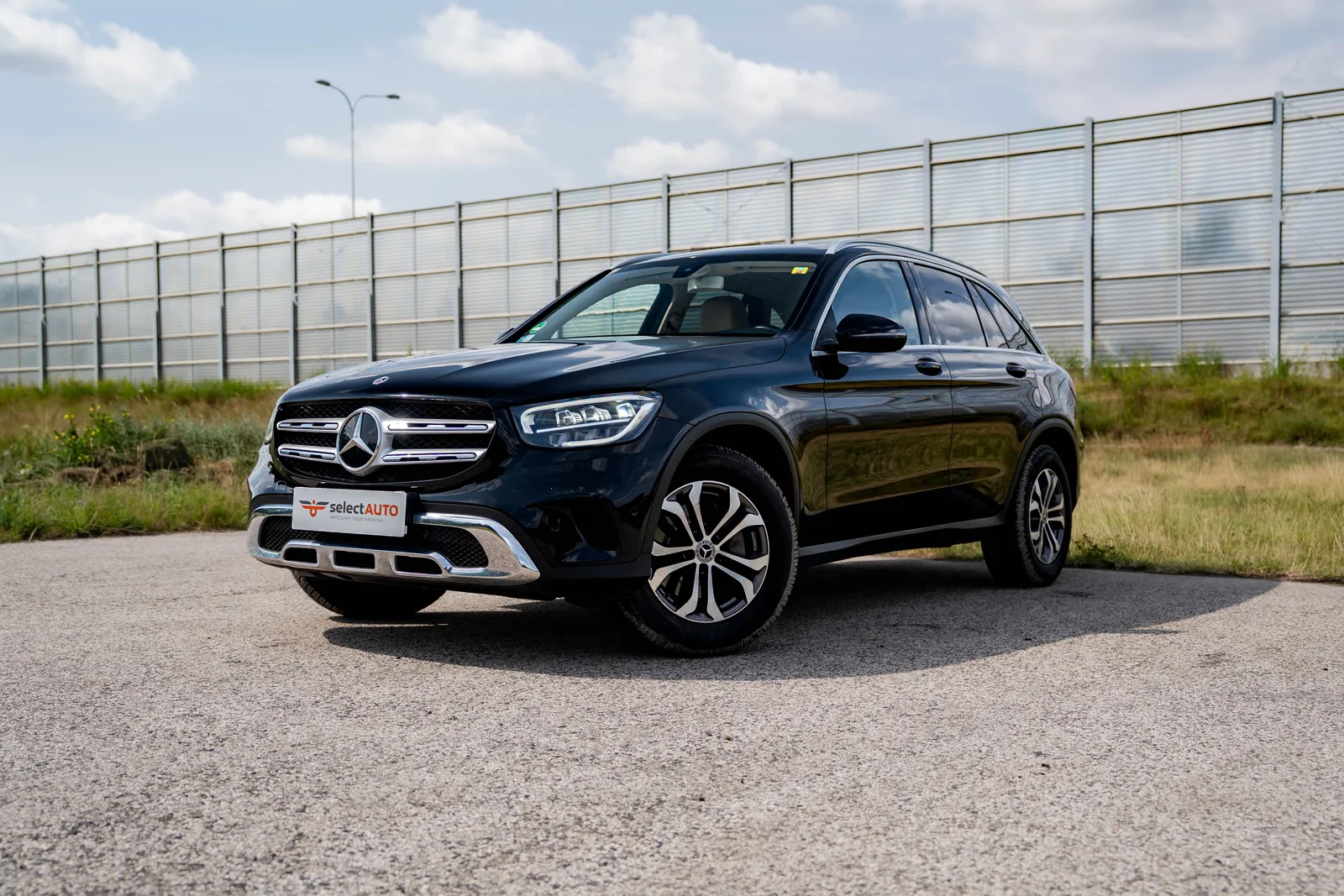 Mercedes-Benz GLC zdjęcie 1