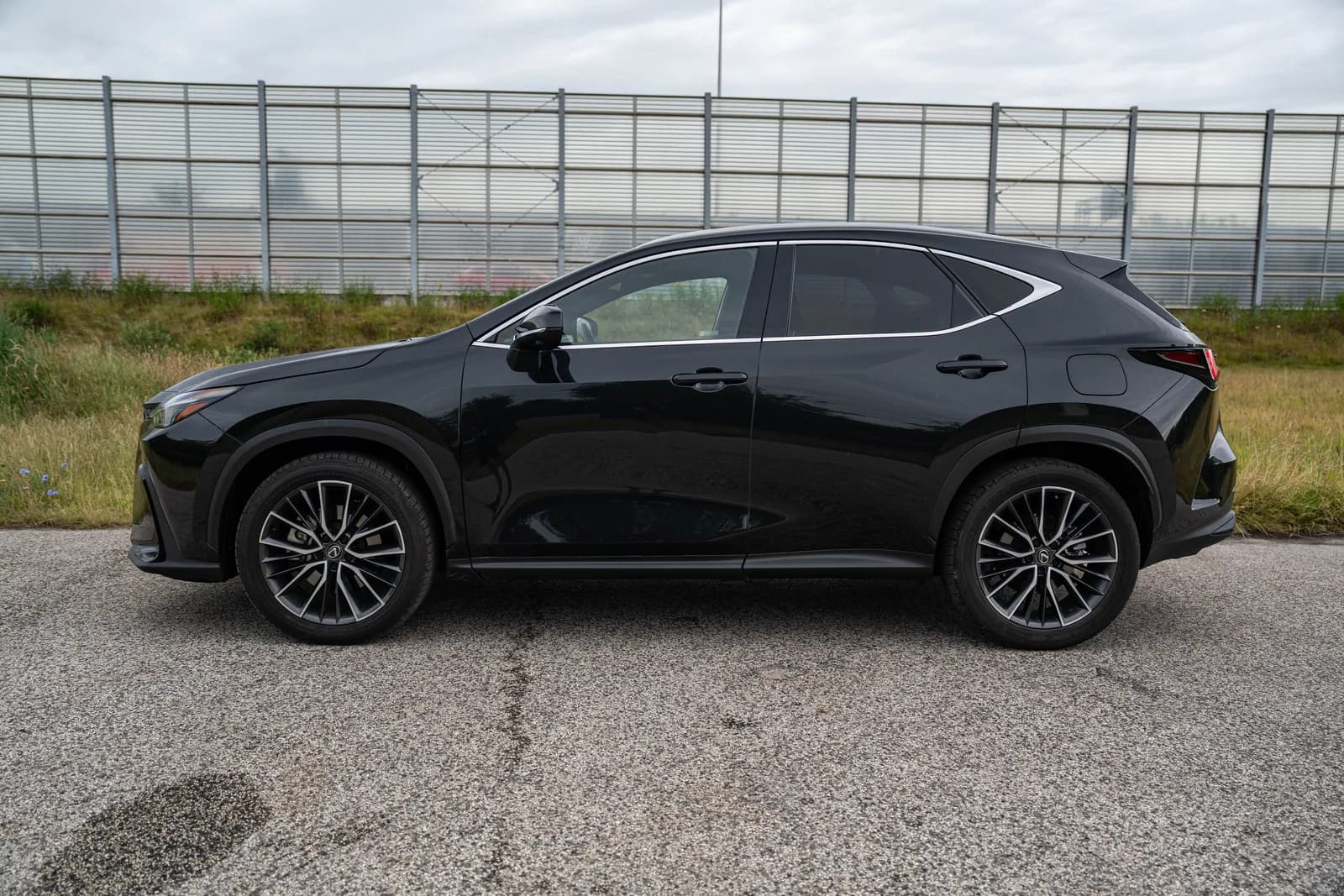 Lexus NX zdjęcie 10
