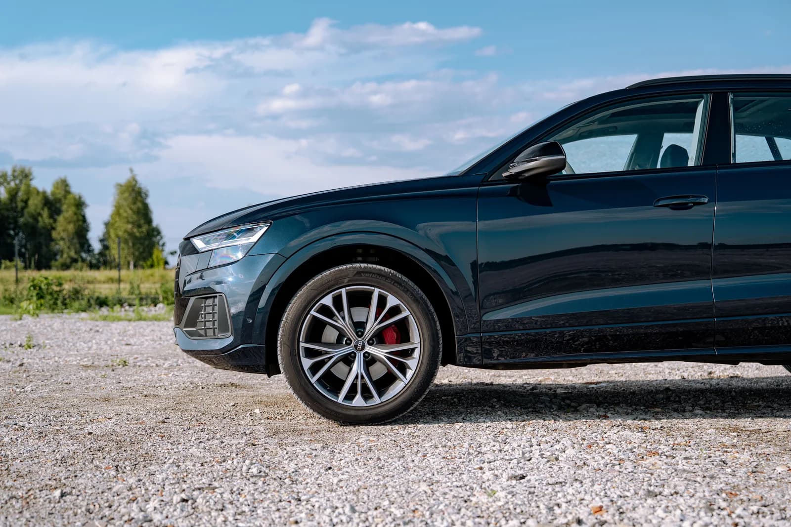 Audi Q8 zdjęcie 8