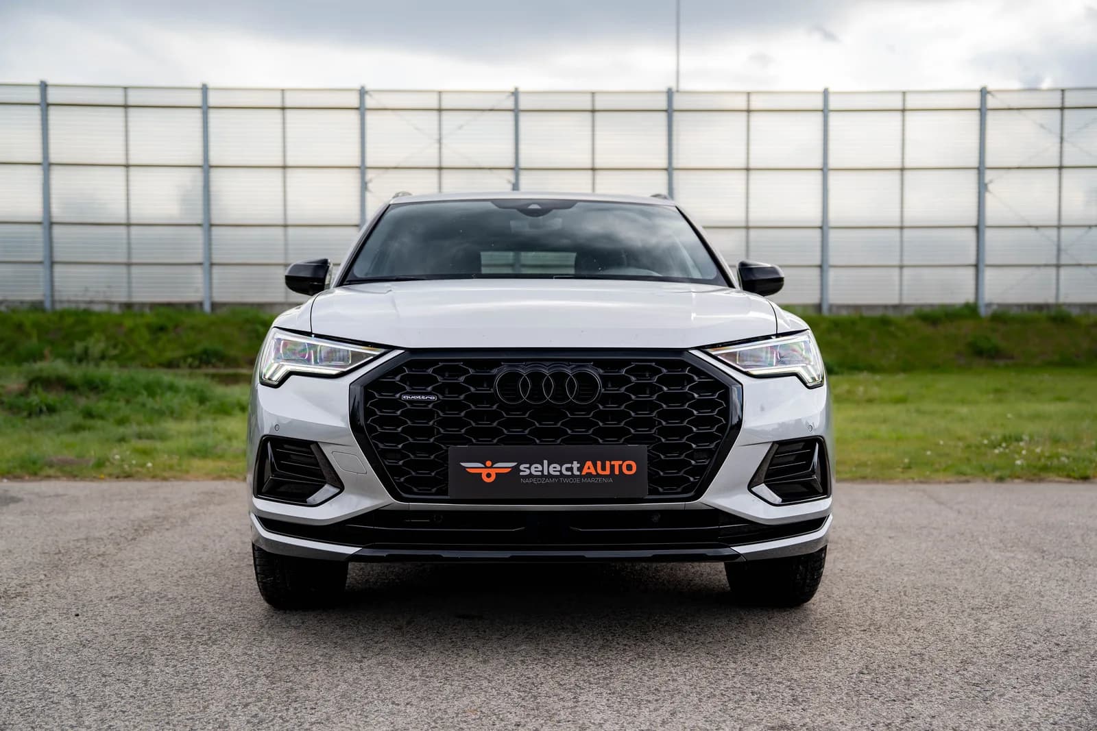 Audi Q3 zdjęcie 2