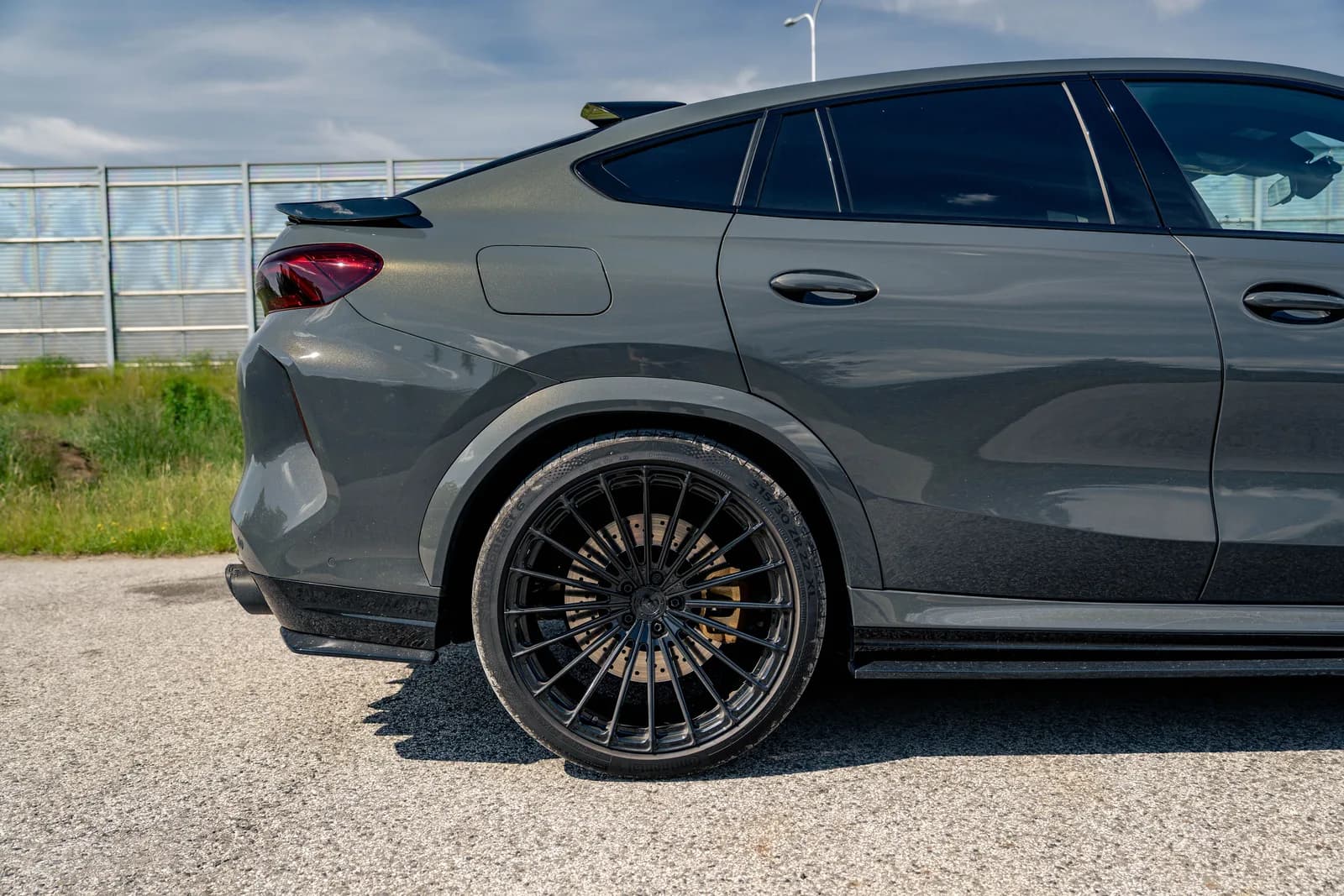 BMW X6 zdjęcie 7