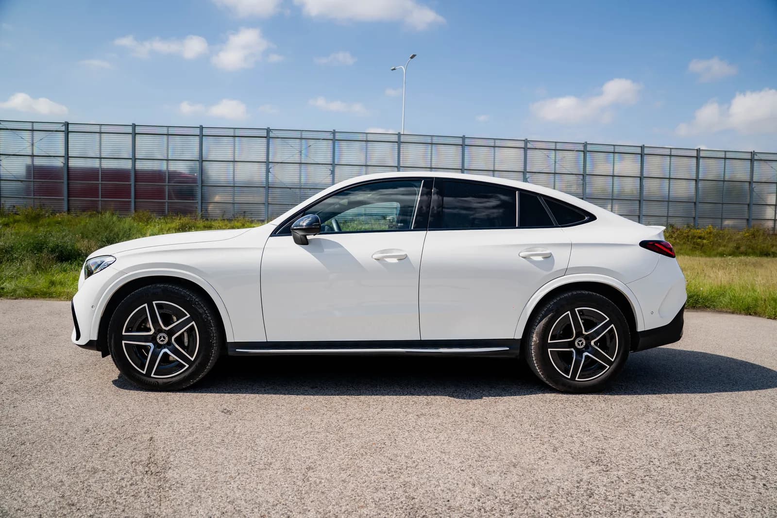 Mercedes-Benz GLC zdjęcie 10