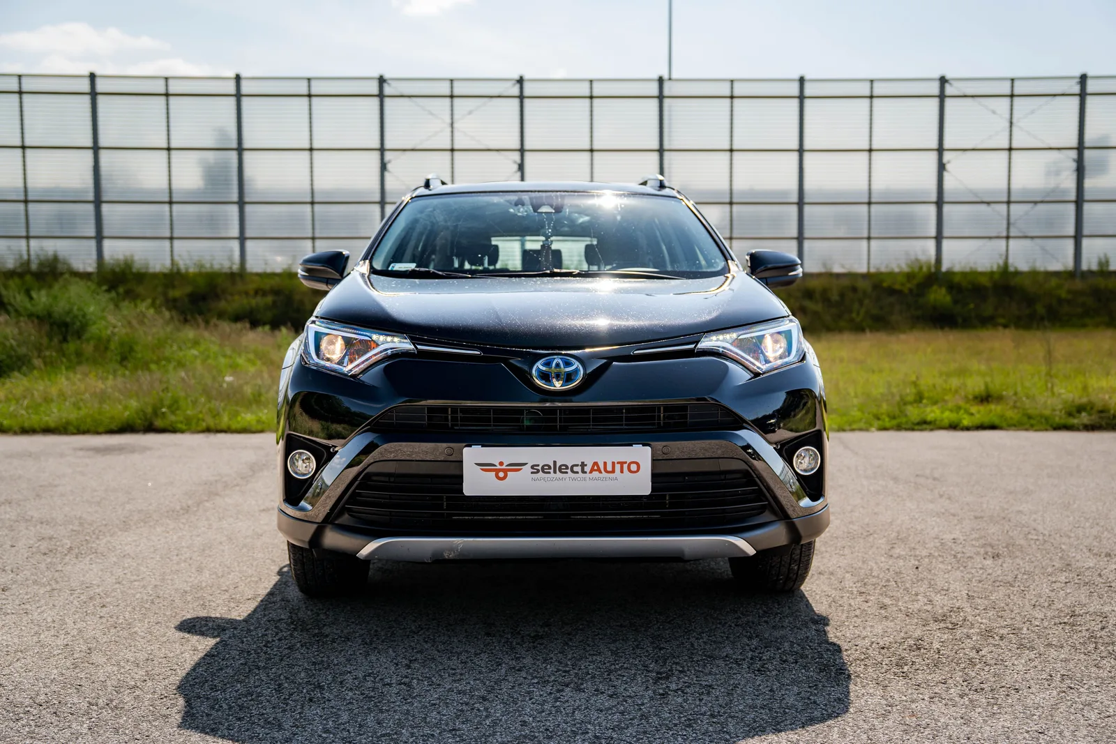 Toyota RAV4 (2018) — zdjęcie 2