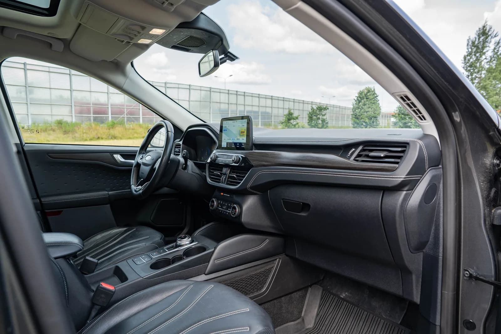 Ford Kuga zdjęcie 18