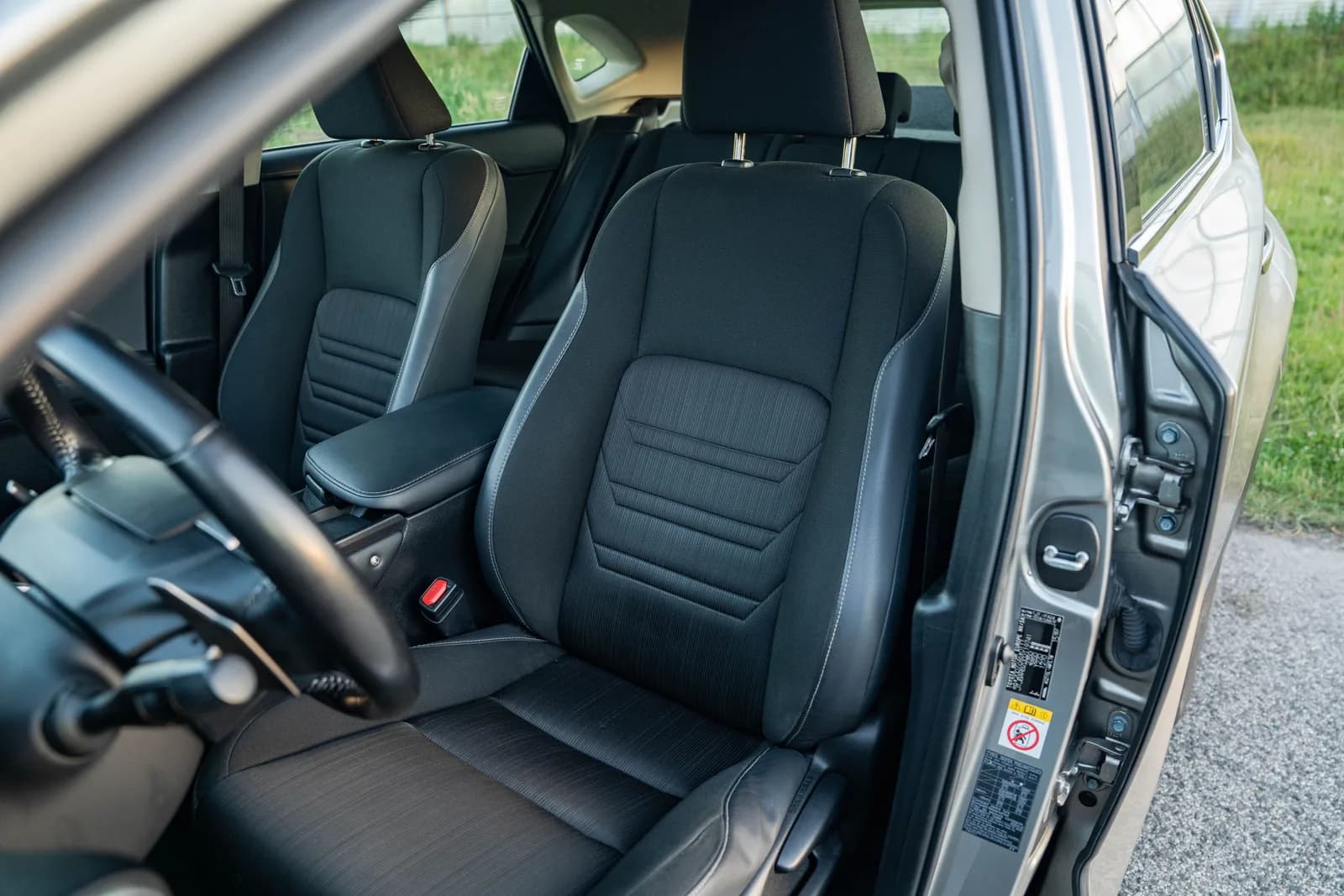 Lexus NX zdjęcie 24