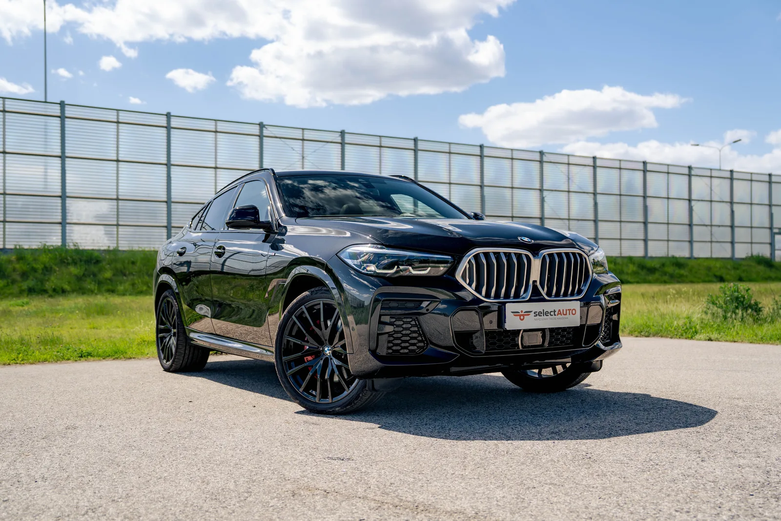 BMW X6 (2021) — zdjęcie 3
