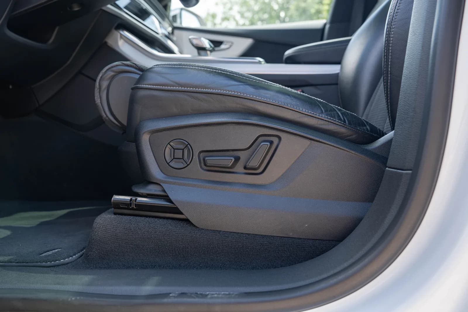 Audi SQ8 zdjęcie 27