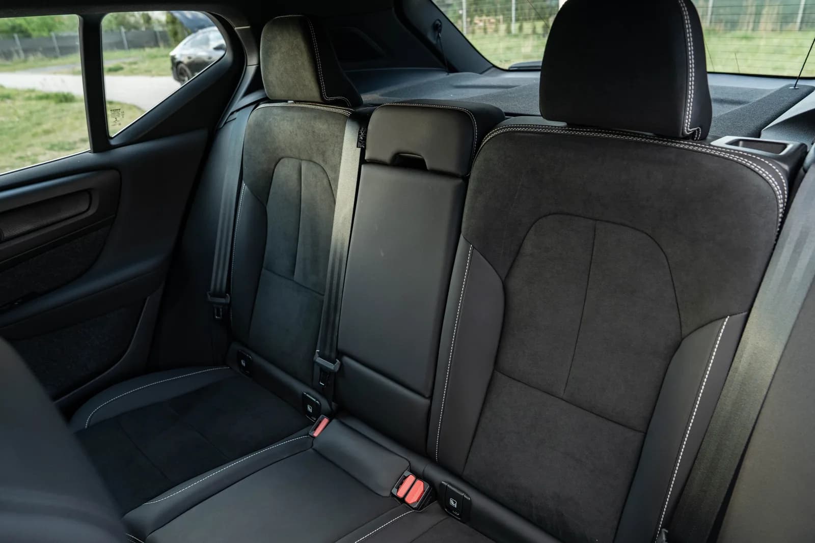 Volvo XC 40 zdjęcie 24