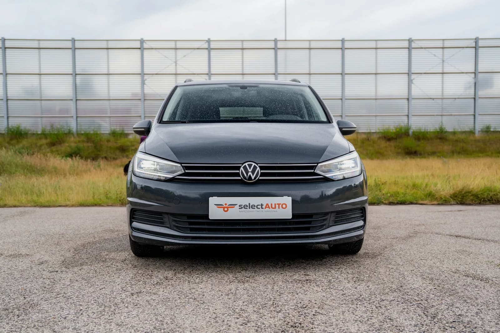 Volkswagen Touran zdjęcie 2