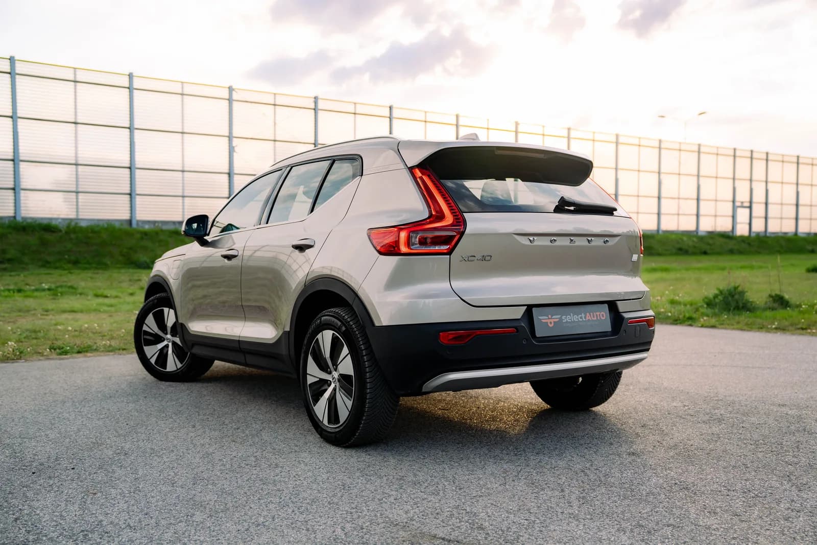 Volvo XC 40 zdjęcie 4
