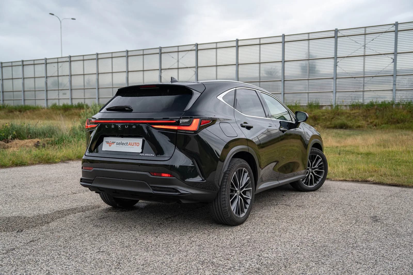 Lexus NX zdjęcie 6