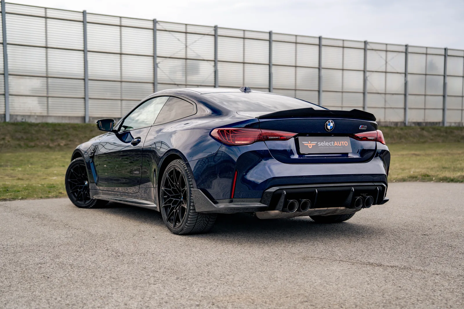 BMW M4 (2024) — zdjęcie 4