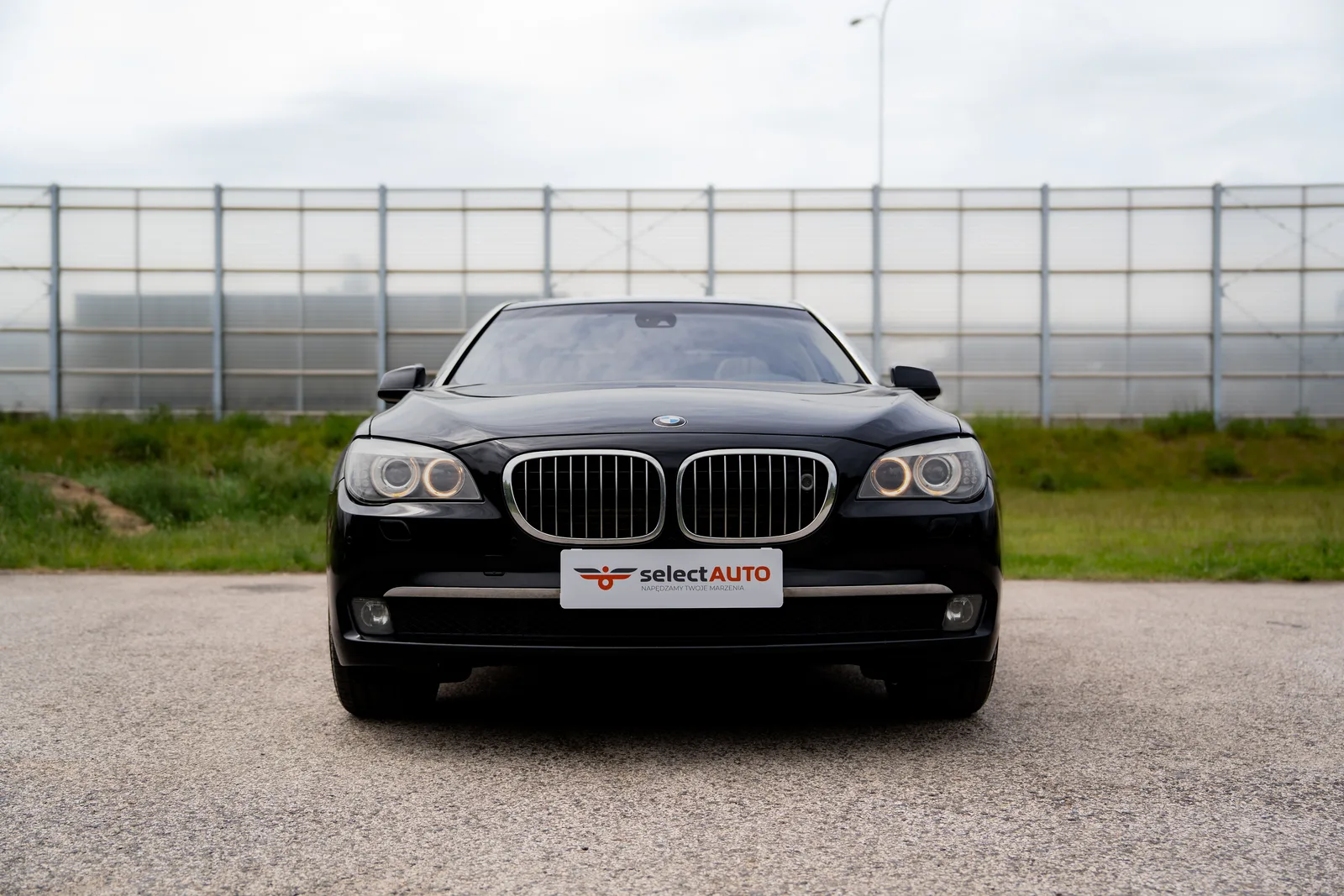 BMW Seria 7 (2009) — zdjęcie 2
