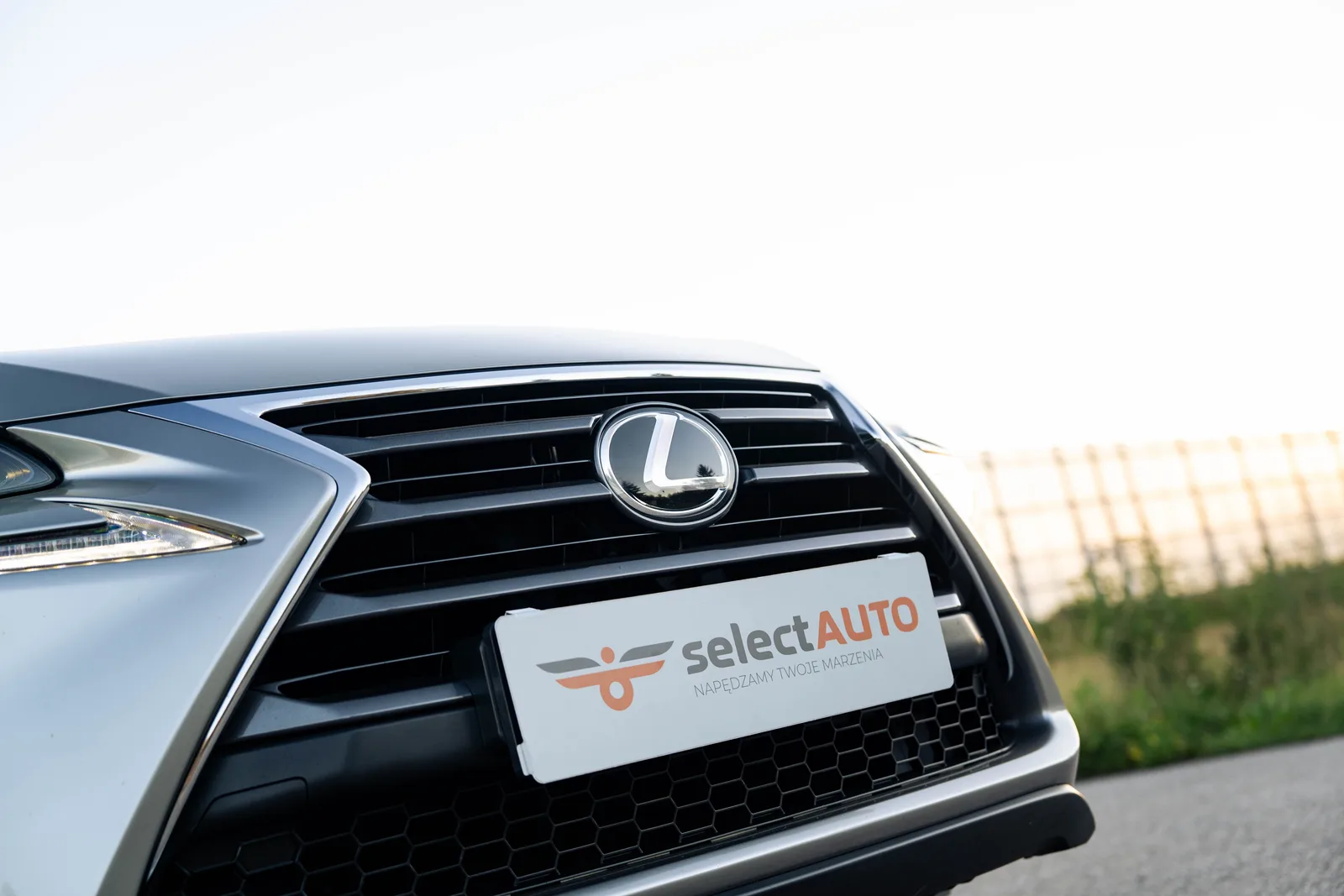 Lexus NX zdjęcie 16