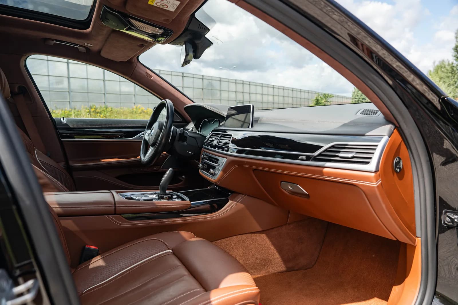 BMW Seria 7 zdjęcie 20