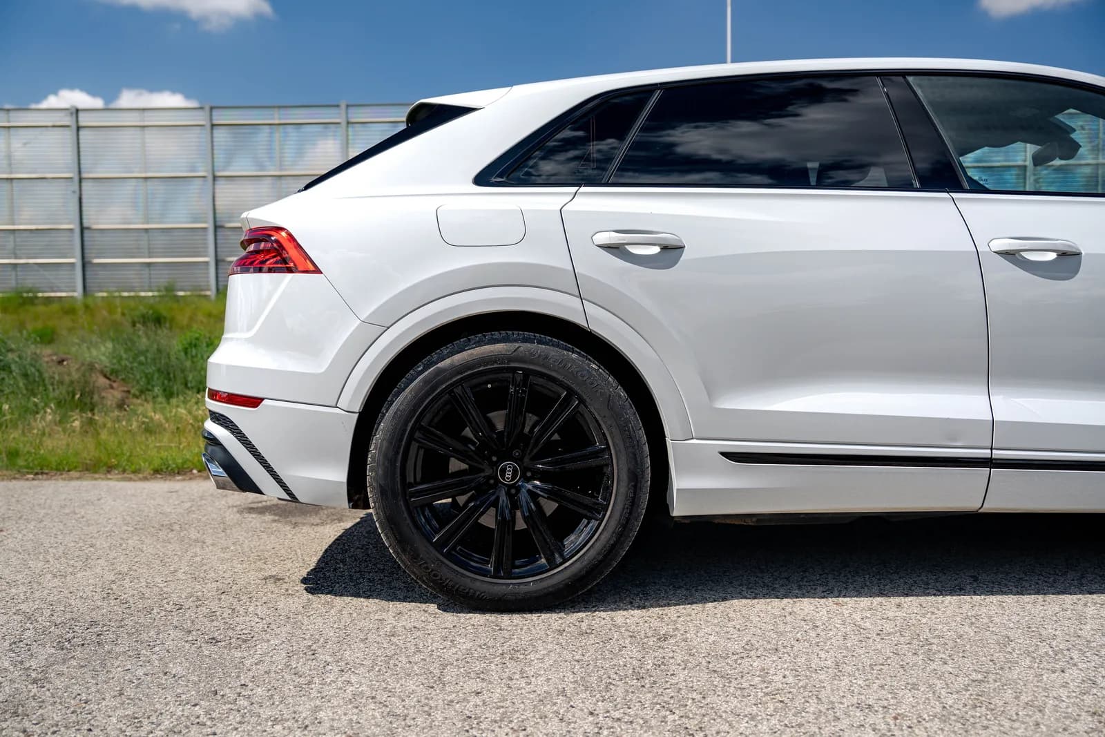 Audi SQ8 zdjęcie 7