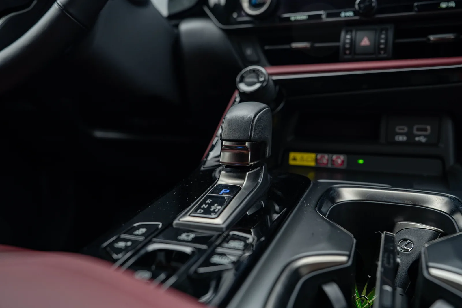 Lexus NX zdjęcie 22