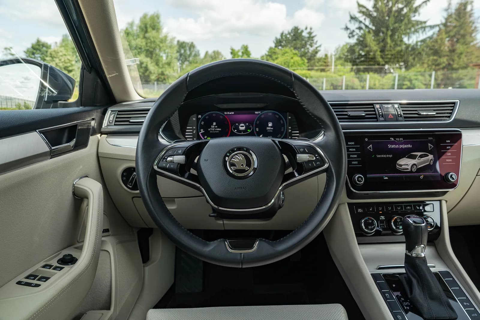 Skoda Superb zdjęcie 15