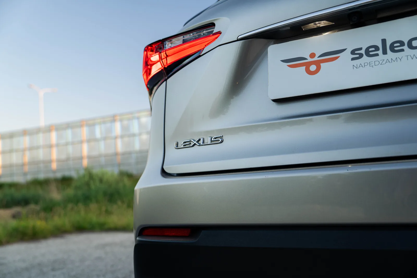 Lexus NX zdjęcie 13