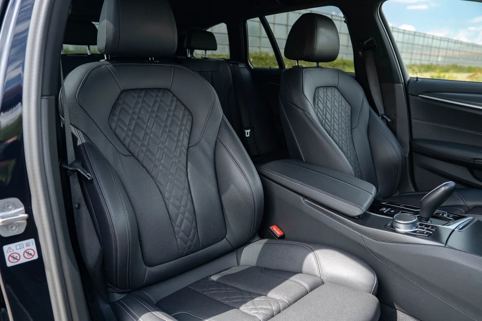 BMW Seria 5 zdjęcie 24