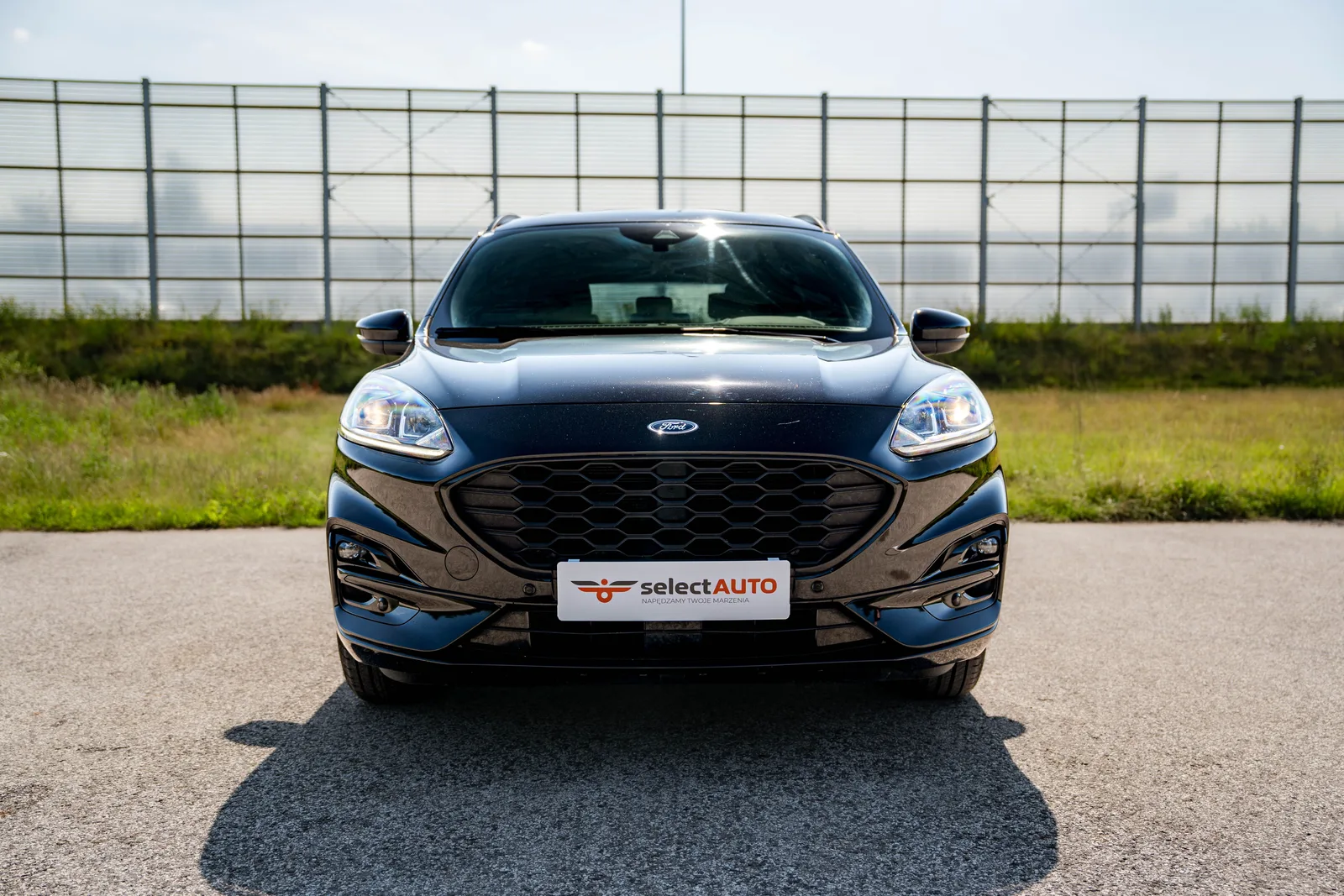 Ford Kuga (2022) — zdjęcie 2