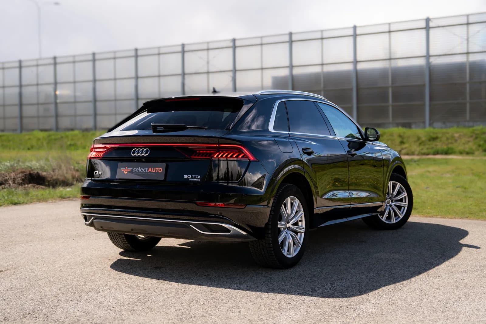 Audi Q8 zdjęcie 6