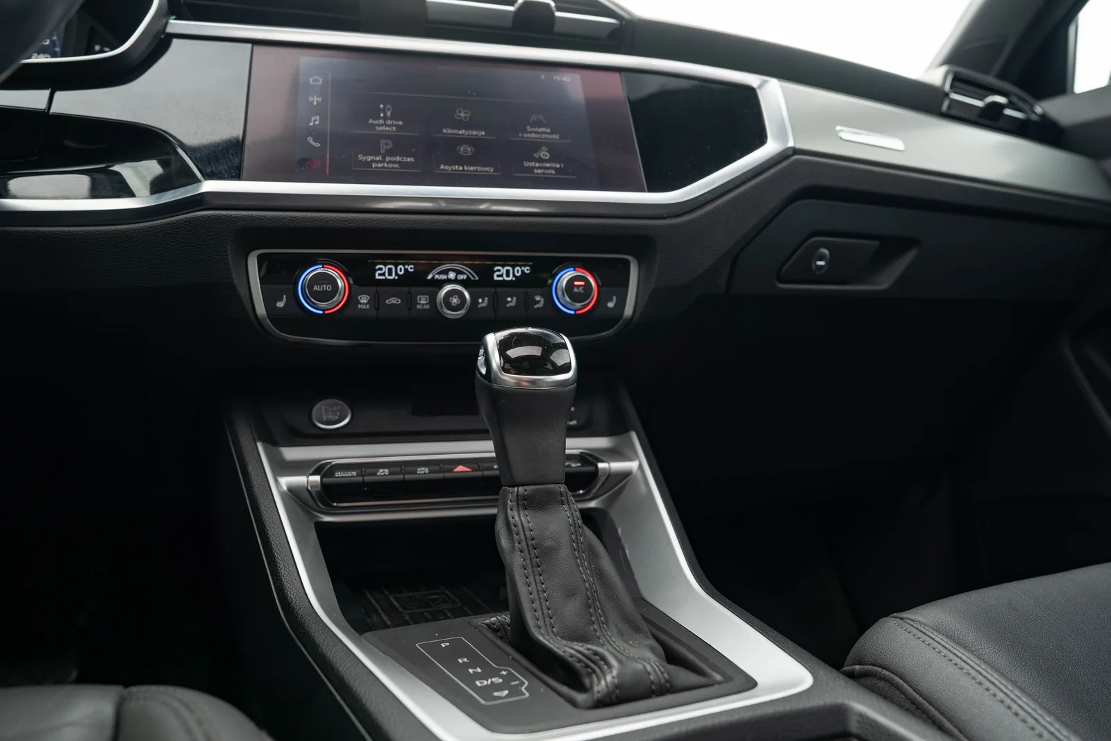 Audi Q3 zdjęcie 19