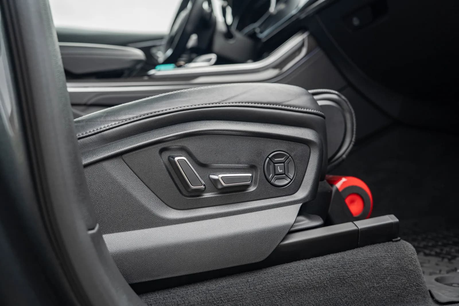 Audi SQ7 zdjęcie 32