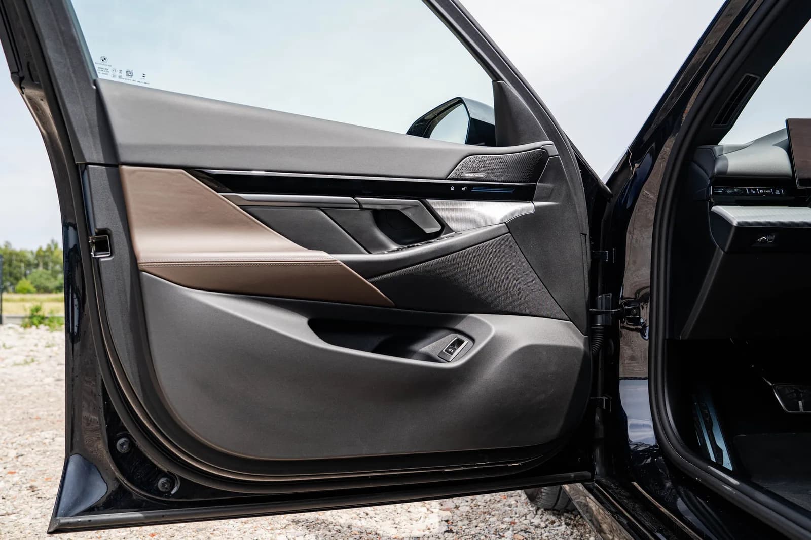 BMW Seria 5 zdjęcie 24