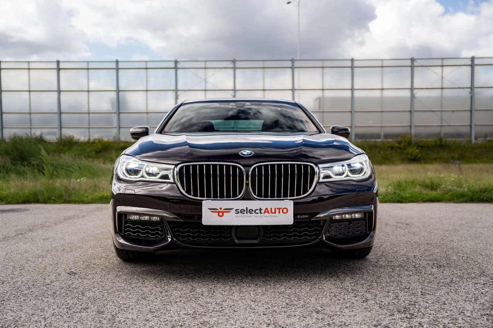 BMW Seria 7 zdjęcie 2