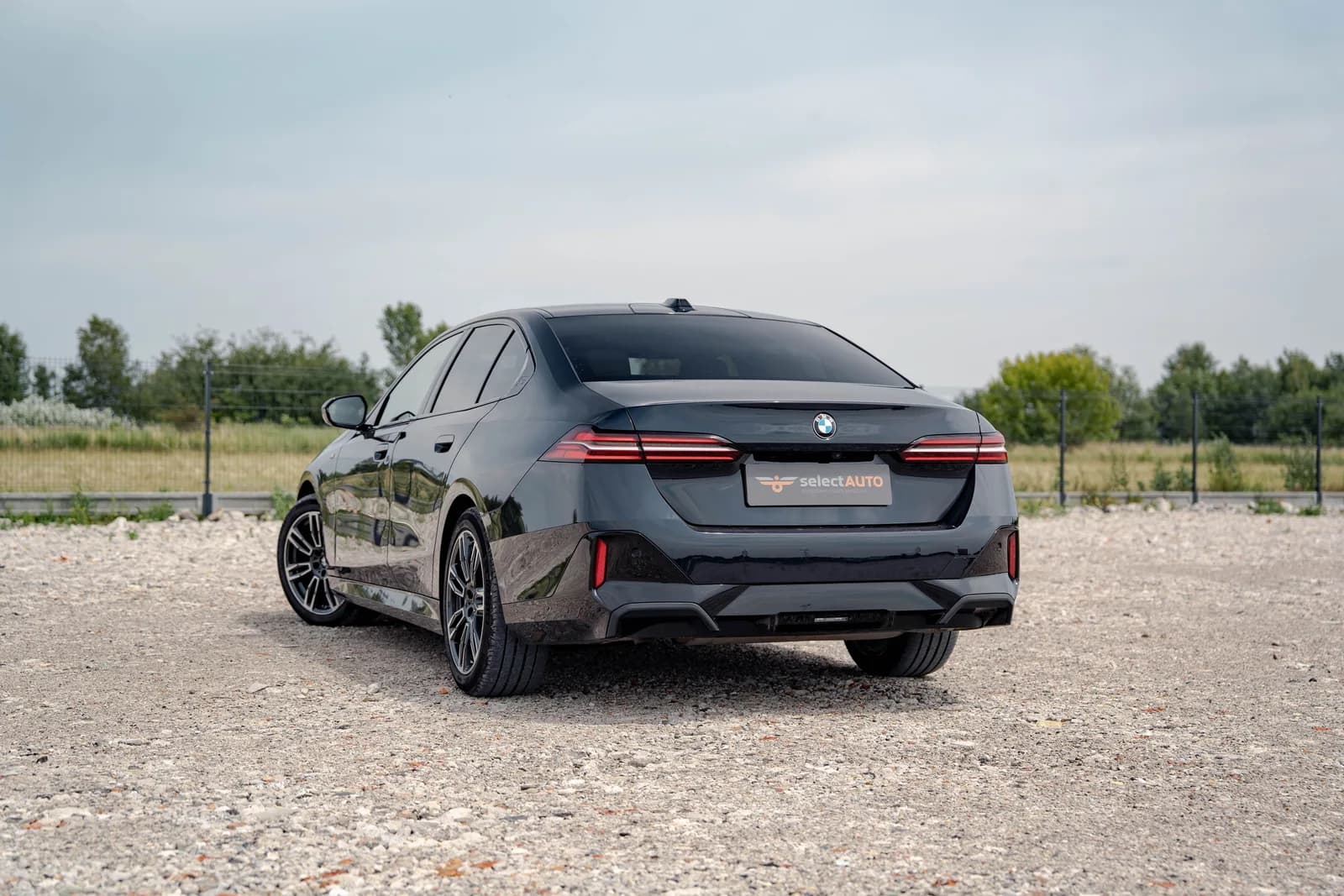 BMW Seria 5 zdjęcie 6