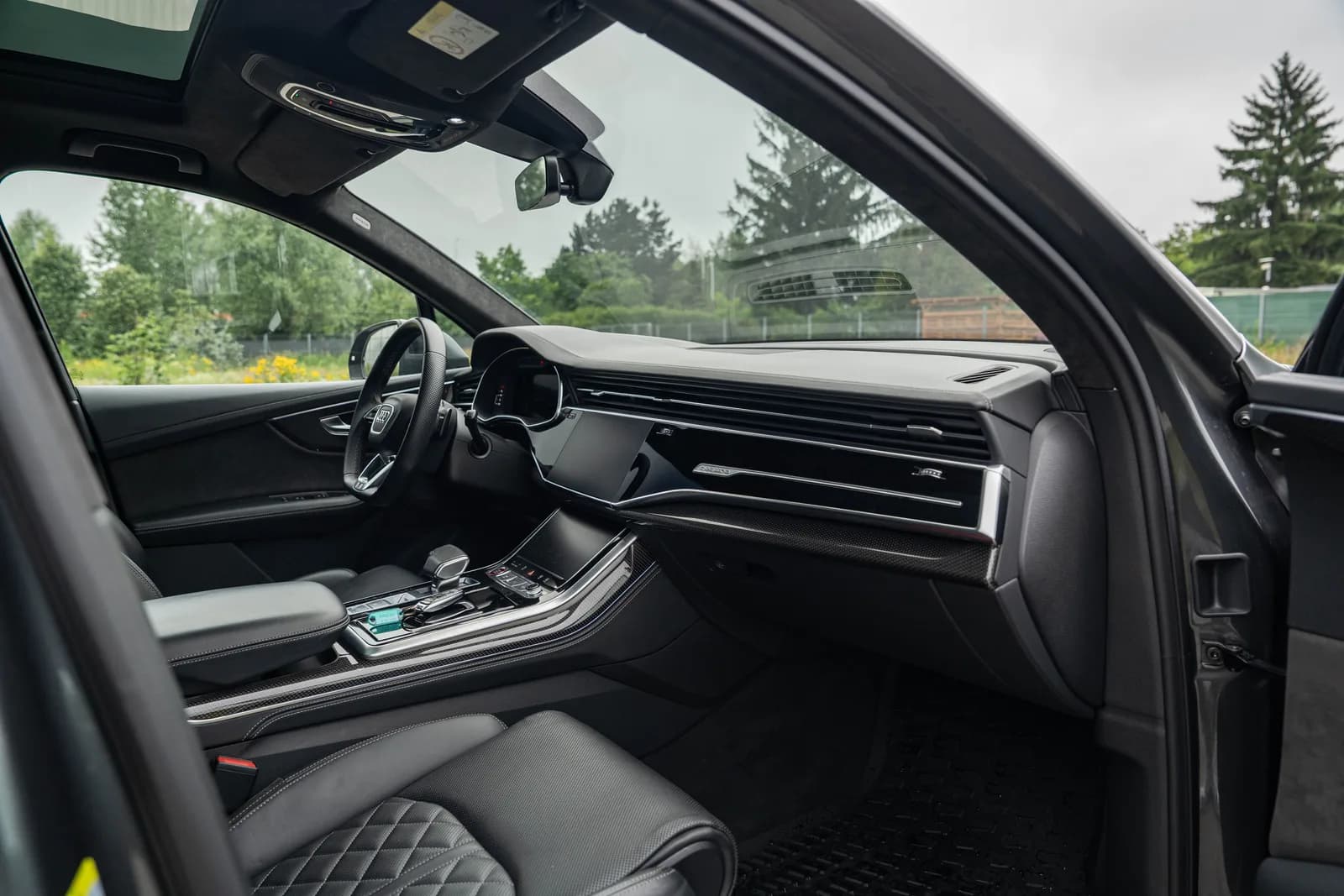 Audi SQ7 zdjęcie 21